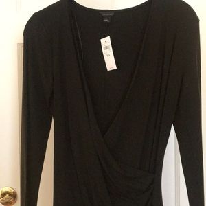 Deep V long sleeve wrap style top
